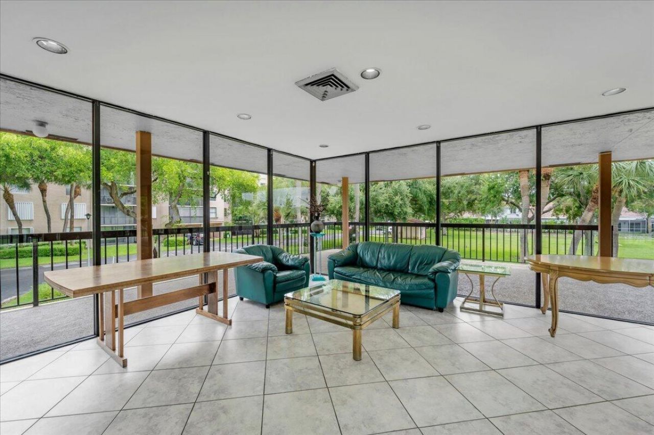 5280 NW 2nd Avenue, Unit PH-15, Boca Raton, FL 33487 Photo