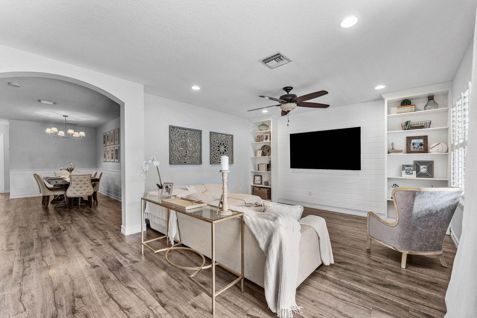 8421 Calabria Lakes Drive, Boynton Beach, FL 33473 Photo
