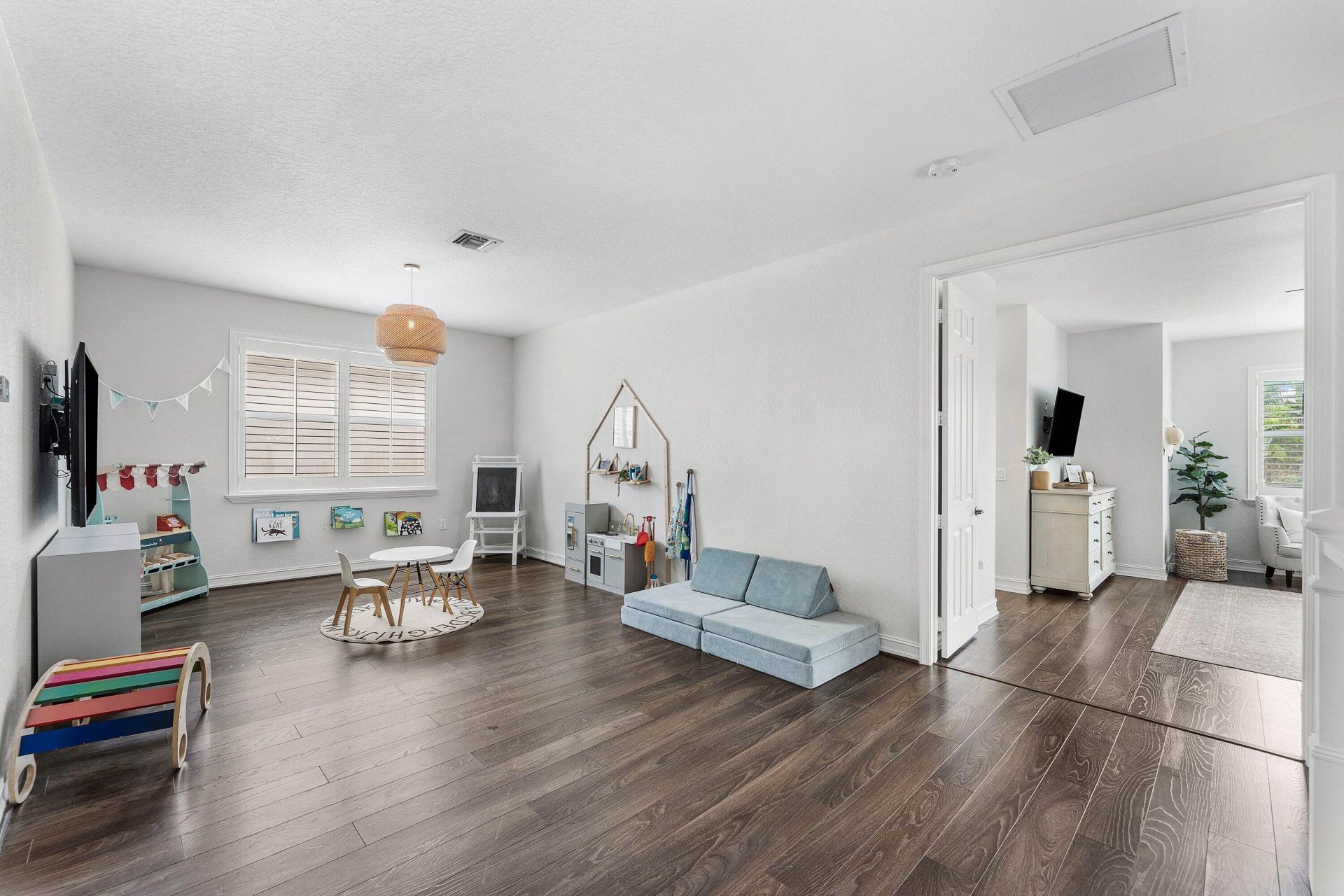8421 Calabria Lakes Drive, Boynton Beach, FL 33473 Photo
