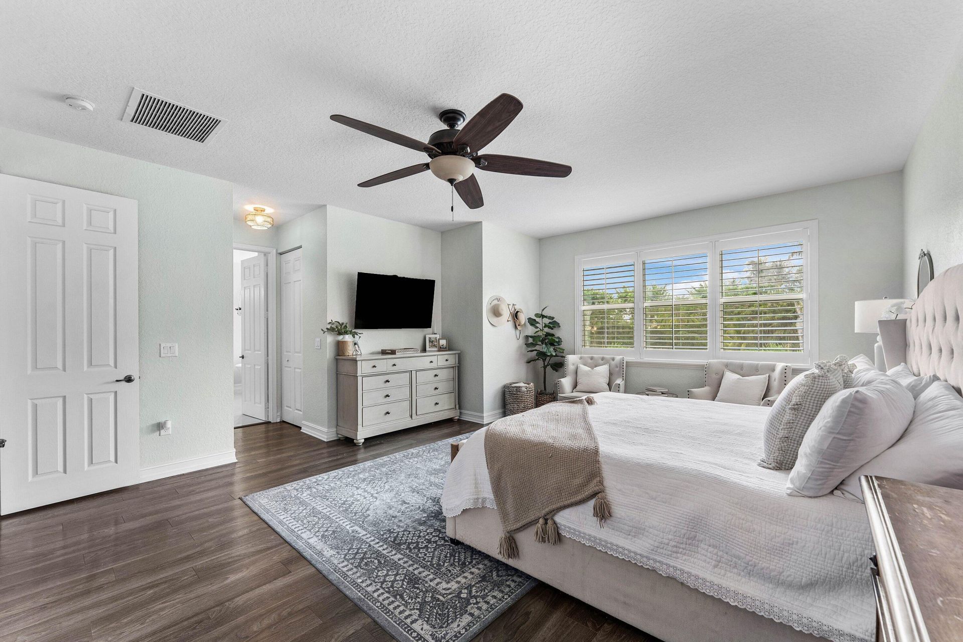 8421 Calabria Lakes Drive, Boynton Beach, FL 33473 Photo
