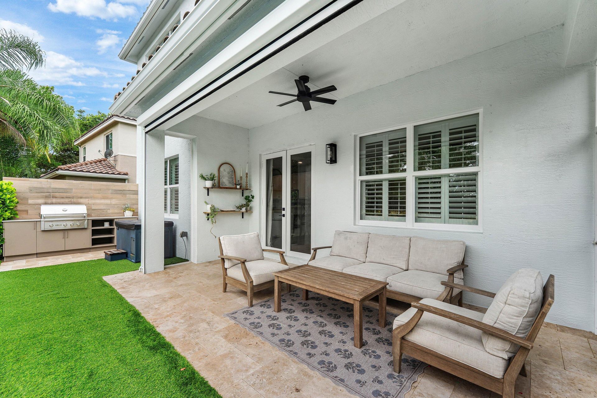 8421 Calabria Lakes Drive, Boynton Beach, FL 33473 Photo