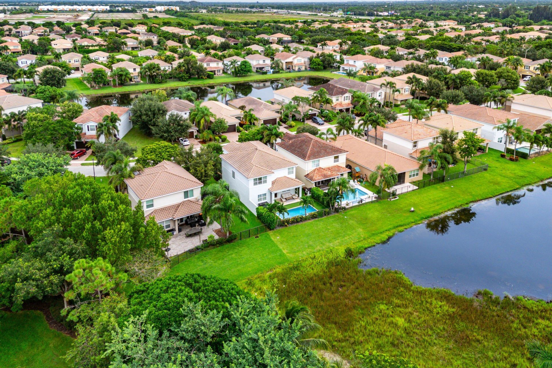 8421 Calabria Lakes Drive, Boynton Beach, FL 33473 Photo