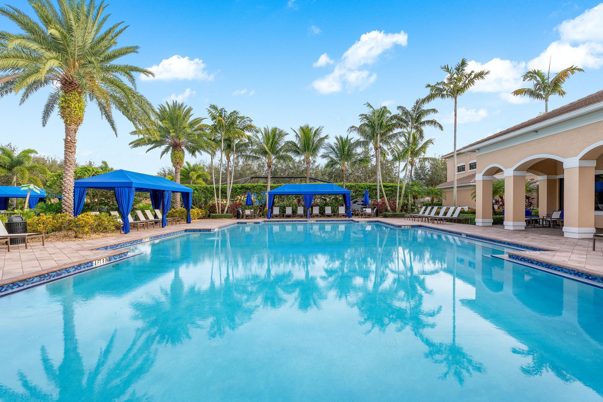 8421 Calabria Lakes Drive, Boynton Beach, FL 33473 Photo