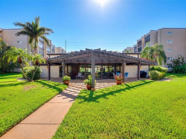 1241 S MARTIN LUTHER KING JR AVENUE , Unit 104, CLEARWATER, FL 33756