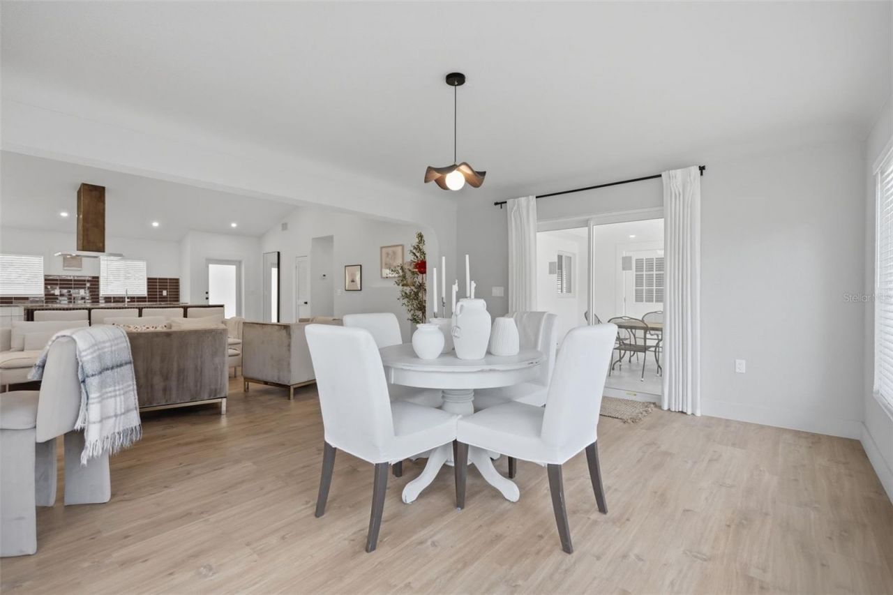2400 66th Terrace S, Saint Petersburg, FL 33712 Photo