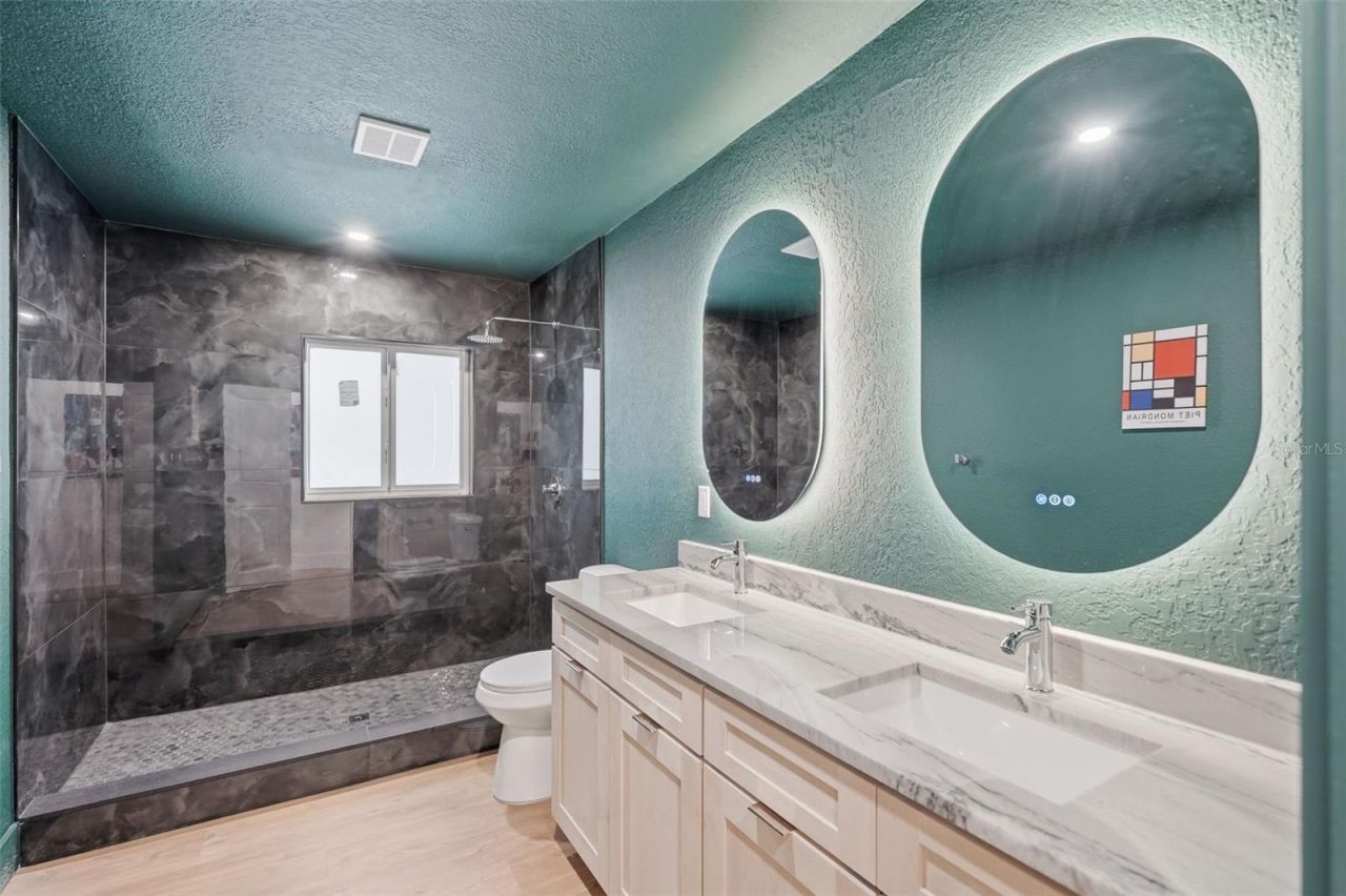 2400 66th Terrace S, Saint Petersburg, FL 33712 Photo