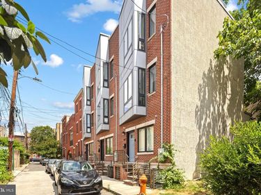 867 N OPAL STREET, PHILADELPHIA, PA 19130