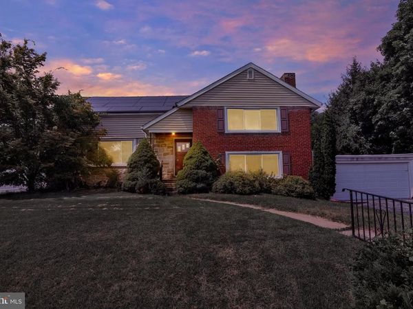 906 N 25TH STREET, READING, PA 19606