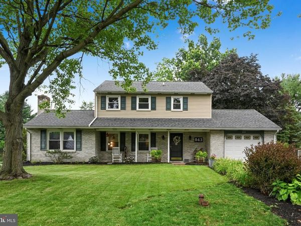 843 DOUGLAS DRIVE , LITITZ, PA 17543