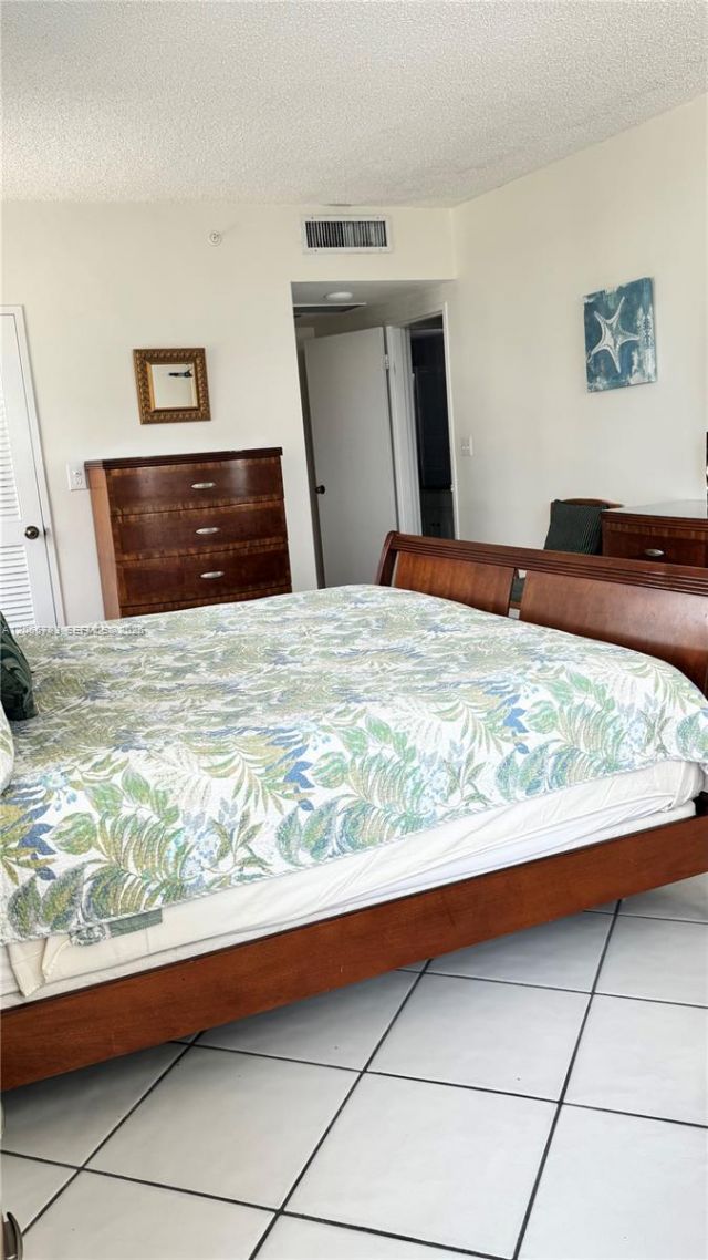 5601 NE Collins Ave, Unit 714, Miami Beach, FL 33140 Photo