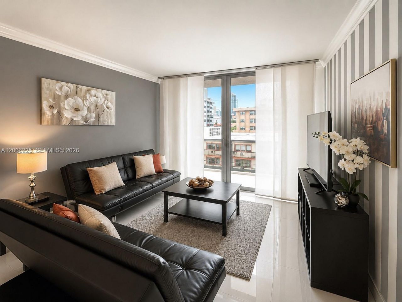 401 69th St , Unit 304, Miami Beach, FL 33141 Photo