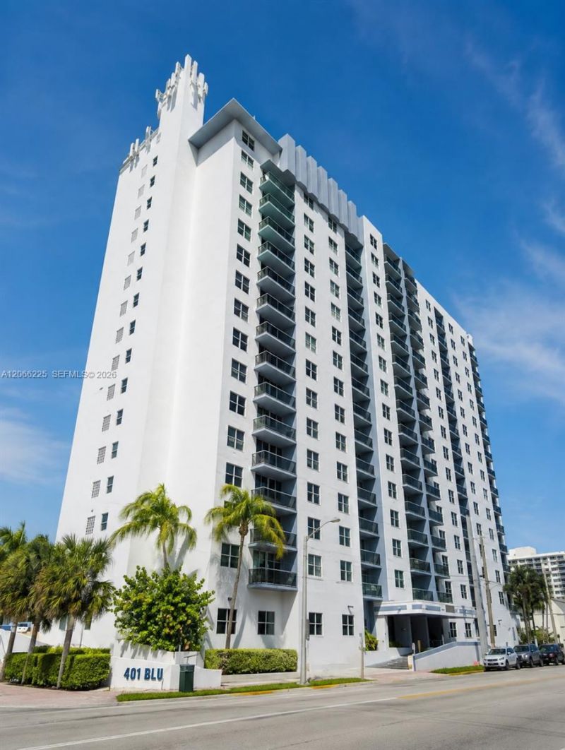 401 69th St , Unit 304, Miami Beach, FL 33141 Photo