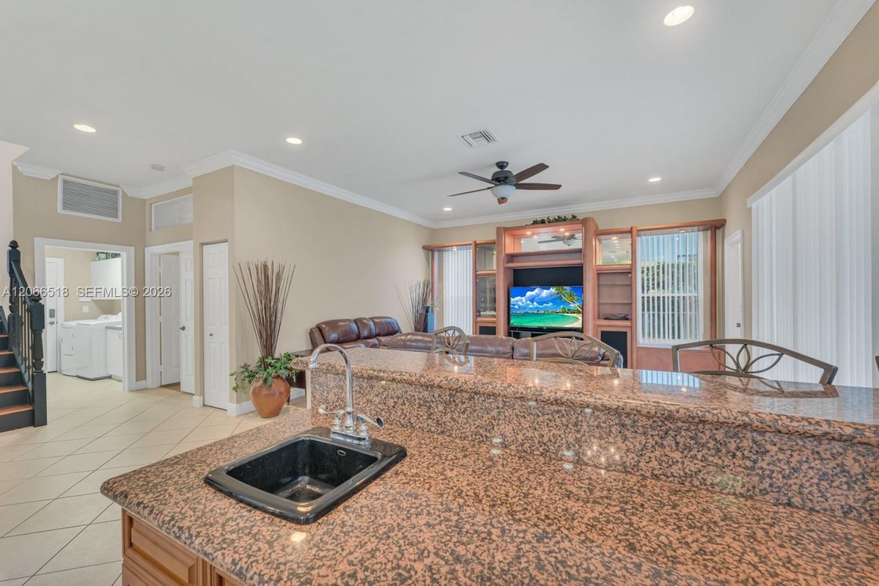 19500 SW 39th Ct, Miramar, FL 33029 Photo