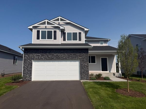 2181 Westpointe Drive, Hastings, MN 55033