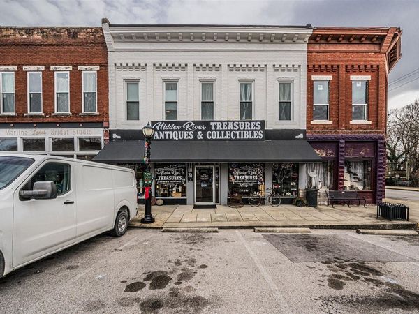 103 Water Street , Horse Cave, KY 42749