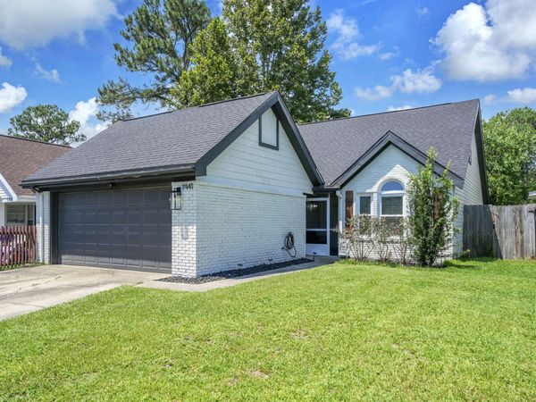 1941 Patrician Way, Fort Walton Beach, FL 32547