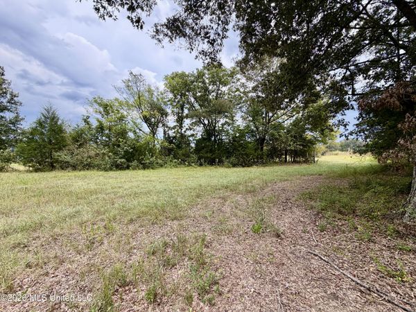 1029 North N Ratliff Road, Jackson, MS 39202