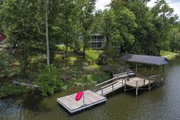 1736 Lake Road photo 4