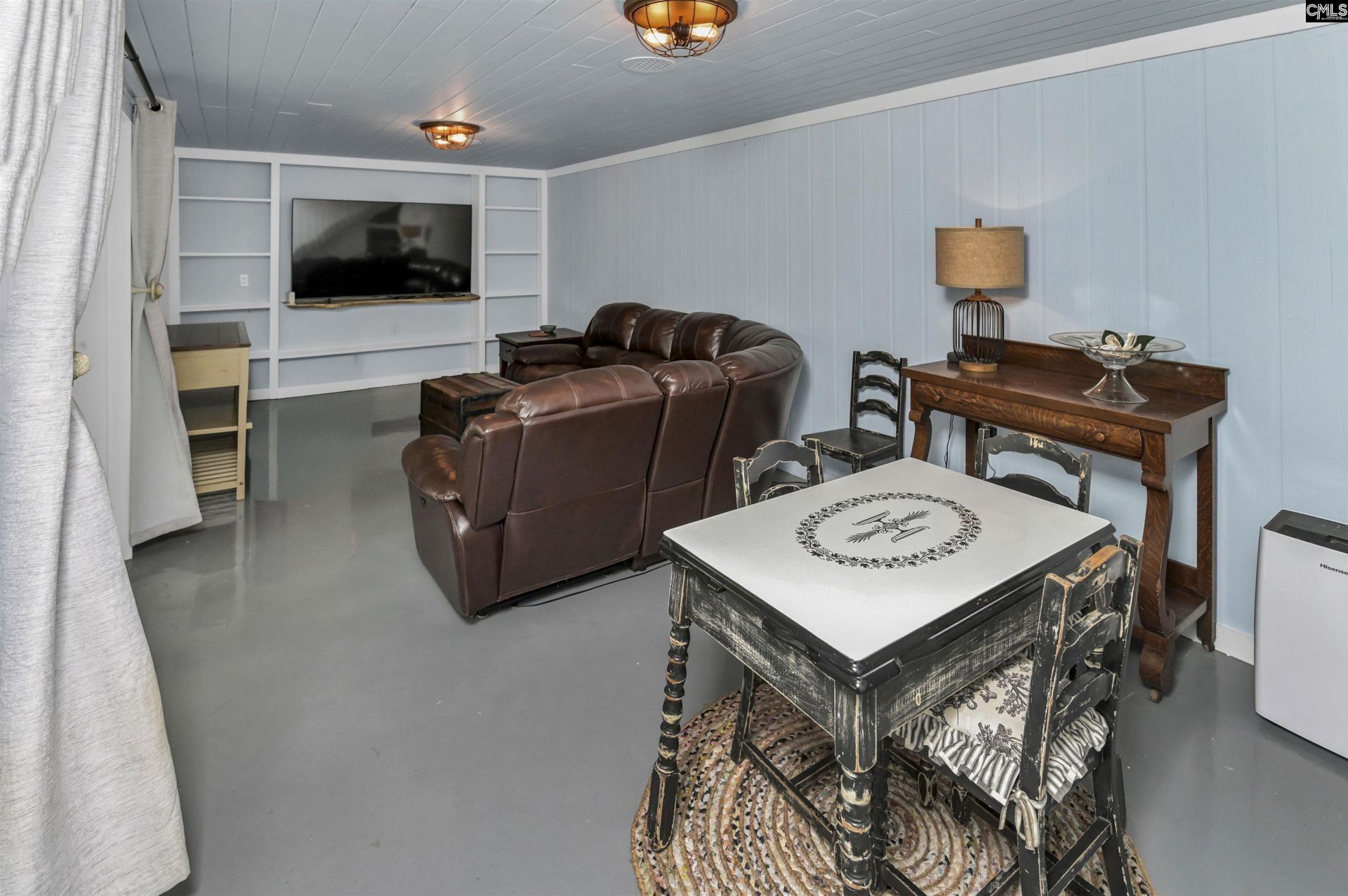 1736 Lake Road Photo 55