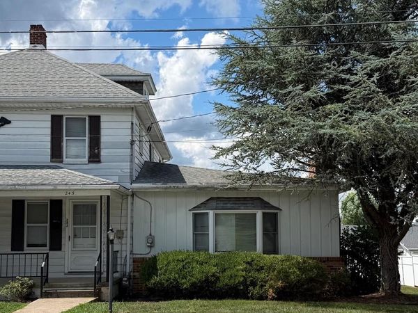 243 S ALLISON STREET, GREENCASTLE, PA 17225