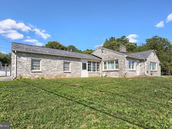 735 ROSEDALE AVENUE, MIDDLETOWN, PA 17057