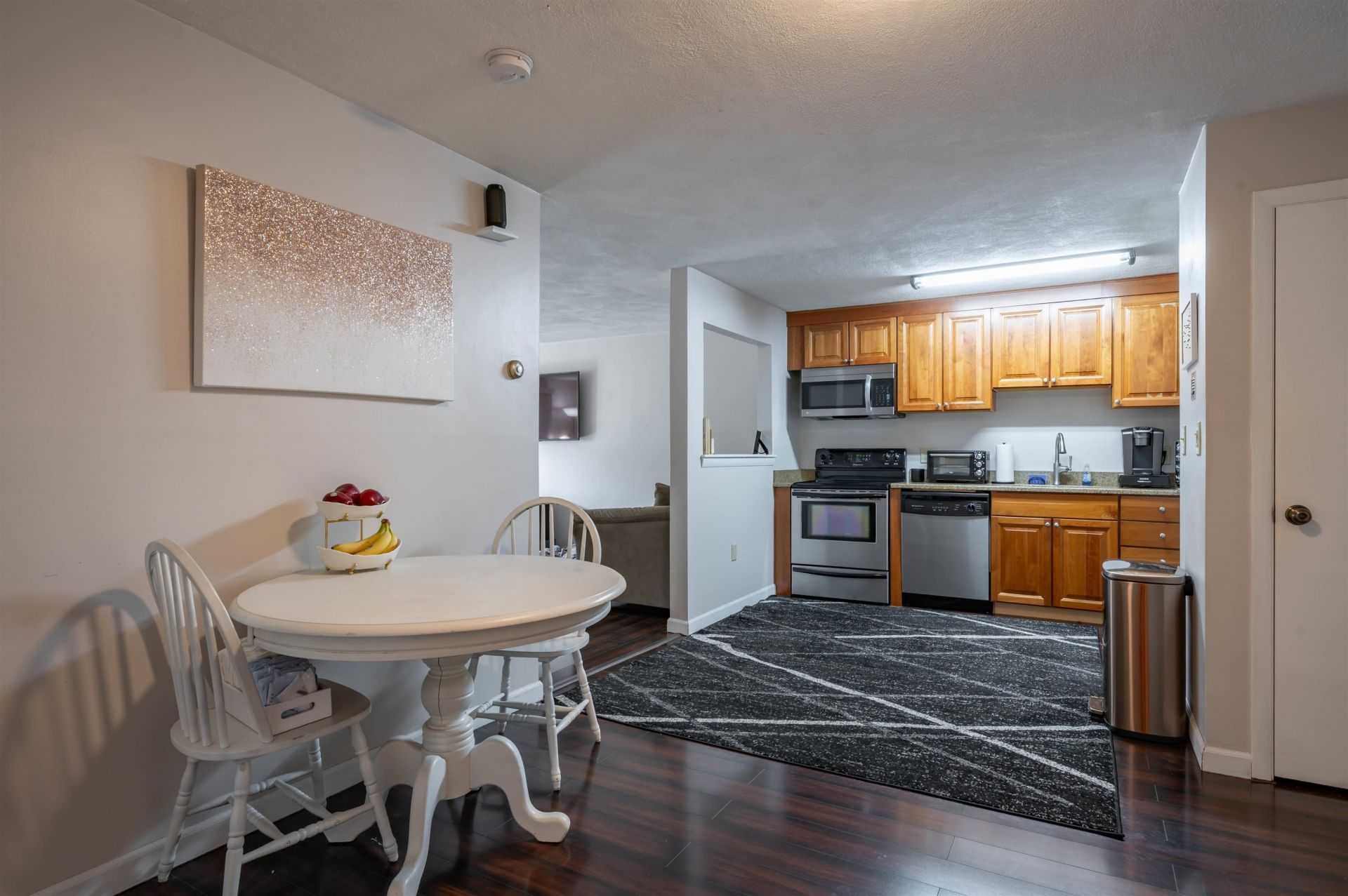 33 Andrew Street, Unit 15, Manchester, NH 03104 Main Photo