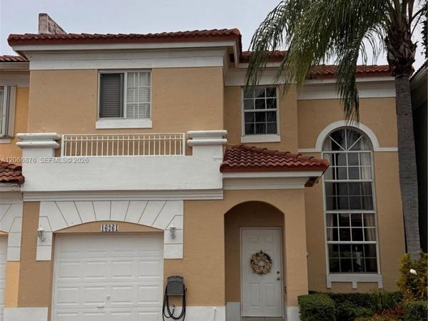 16261 SW 101st Ter , Miami, FL 33196