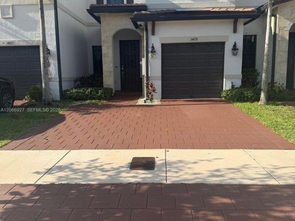 3428 W 106th St , Unit 3428, Hialeah, FL 33018