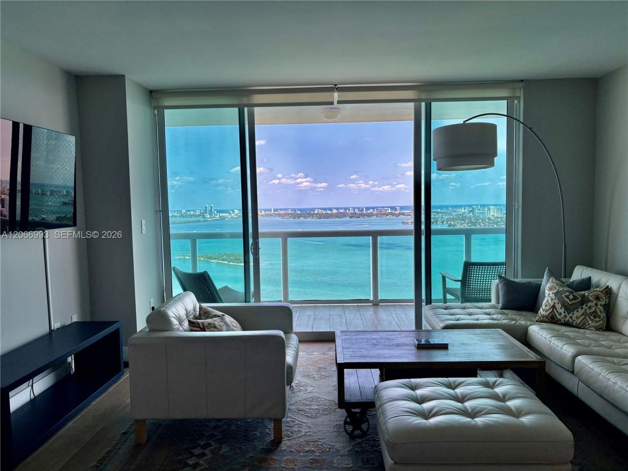 1800 N Bayshore Dr , Unit 4209, Miami, FL 33132 Photo
