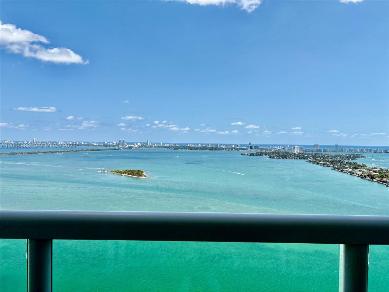 1800 N Bayshore Dr , Unit 4209, Miami, FL 33132 Photo