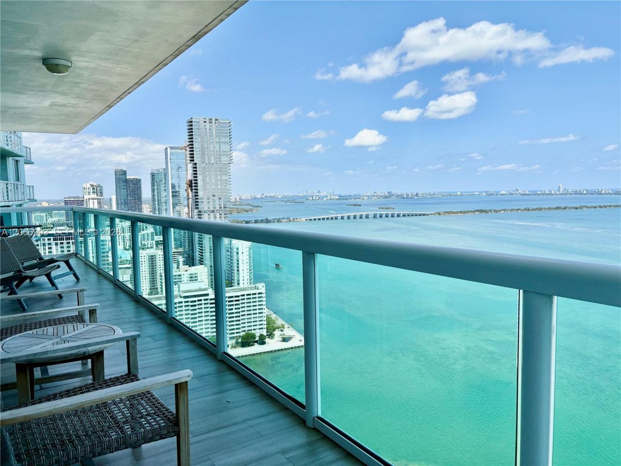1800 N Bayshore Dr , Unit 4209, Miami, FL 33132 Photo