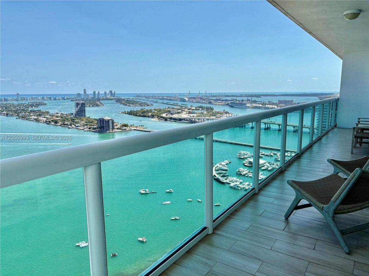 1800 N Bayshore Dr , Unit 4209, Miami, FL 33132 Photo