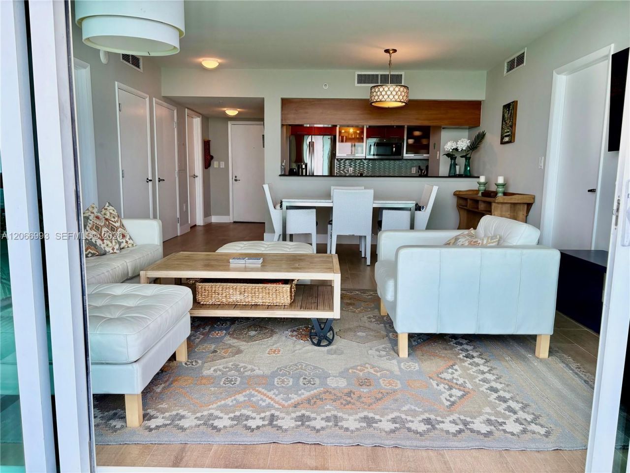 1800 N Bayshore Dr , Unit 4209, Miami, FL 33132 Photo