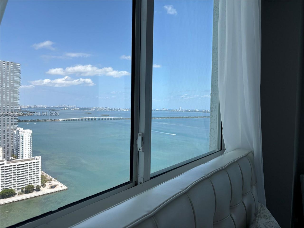 1800 N Bayshore Dr , Unit 4209, Miami, FL 33132 Photo