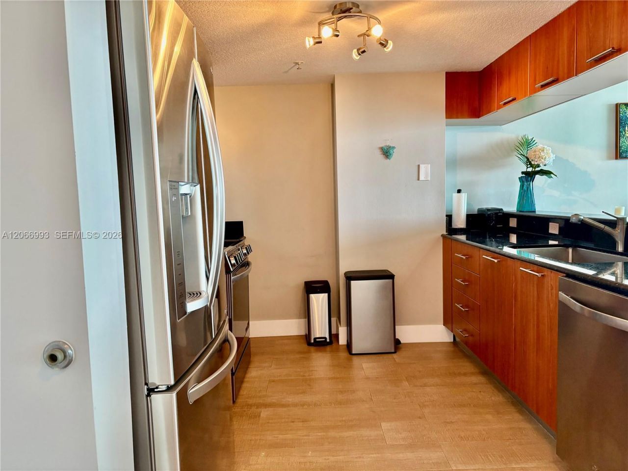 1800 N Bayshore Dr , Unit 4209, Miami, FL 33132 Photo