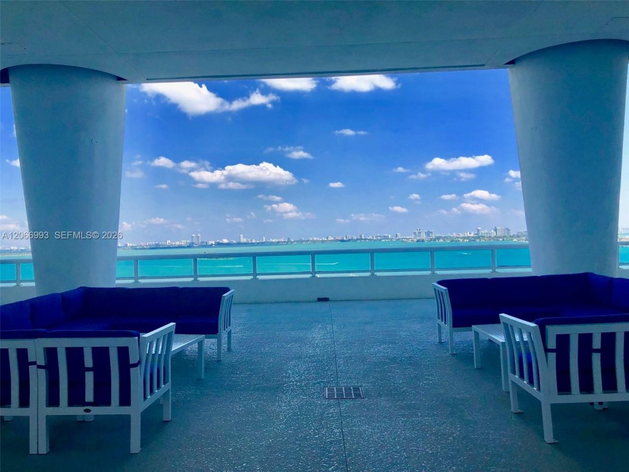 1800 N Bayshore Dr , Unit 4209, Miami, FL 33132 Photo