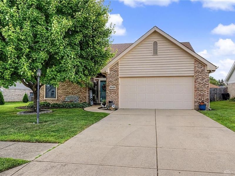 9529 Summer Wind Trail, Miamisburg, OH 45342 Photo 2