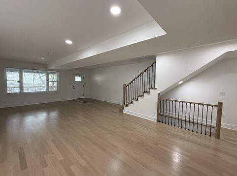 Main Photo