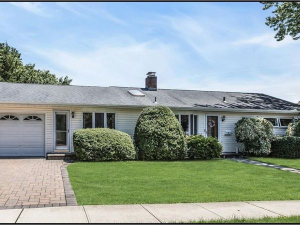 2 Arbor Road , Syosset, NY 11791