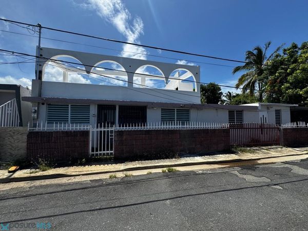 1 VISTA HERMOSA, Fajardo, PR 00738