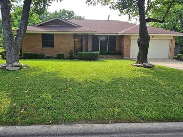 5907 Shady Crest Trail, Dallas, TX 75241