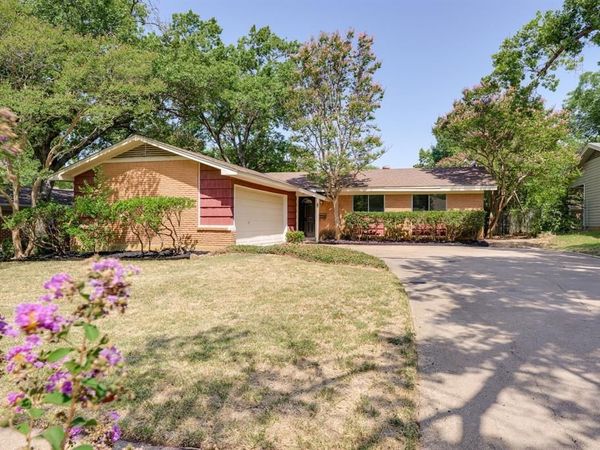 1817 Larkspur Drive, Arlington, TX 76013
