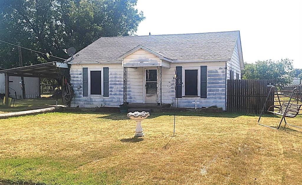 402 S Avenue D, Olney, TX 76374 Main Photo