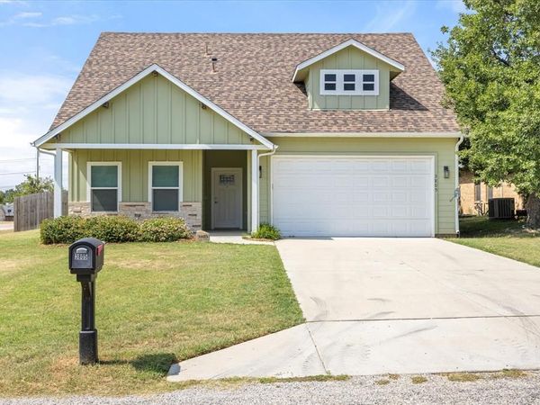 3805 Sage Court, Granbury, TX 76048