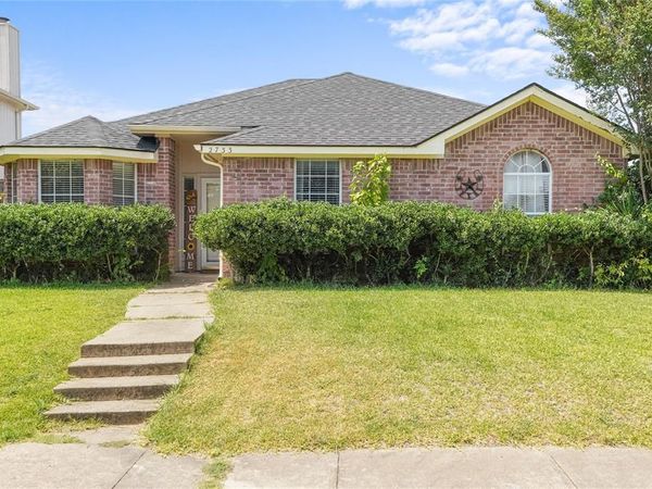 2733 Spring Rain Drive, Mesquite, TX 75181