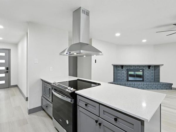 5221 Knox Drive, The Colony, TX 75056