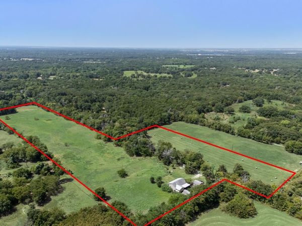 13905 Debbie Lane, Quinlan, TX 75474