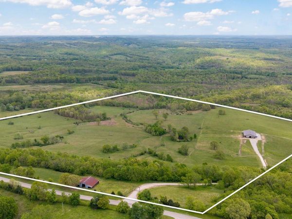 Hcr 69 Box 100 , Oldfield, MO 65720