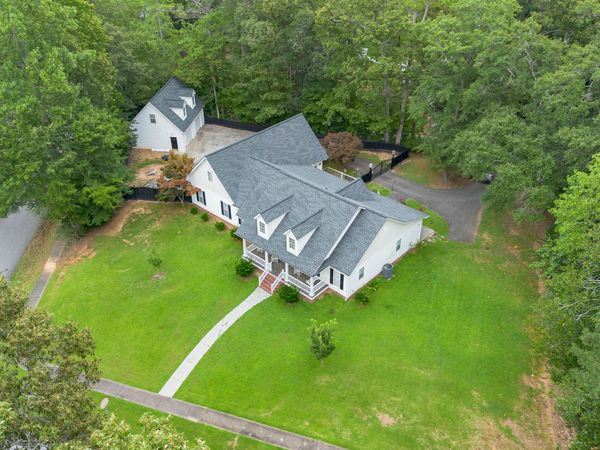 320 Alewine Avenue, Tallapoosa, GA 30176