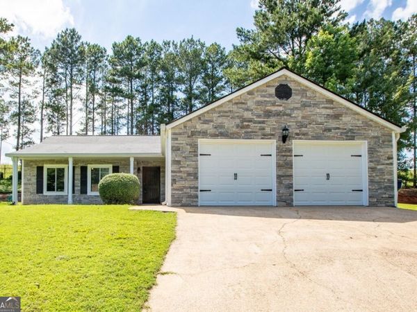 908 River Rock Drive, Woodstock, GA 30188